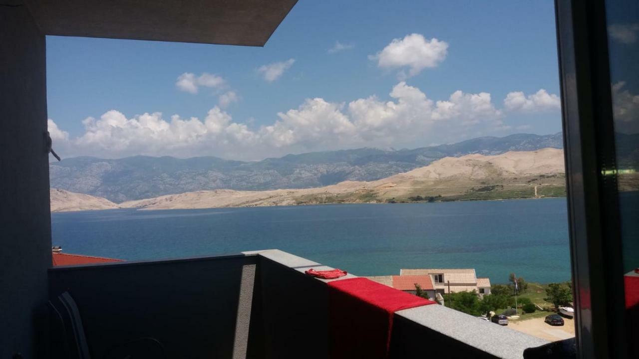 Apartment Mare - Pag Pag Town Exteriör bild